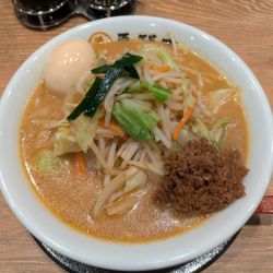 野菜たっぷり味噌󠄀(並盛)＋とろ〜り味玉