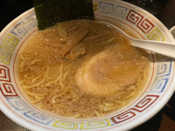 「醤油ラーメン　チャーハンセット」@麻布ラーメン 麻布十番店の写真