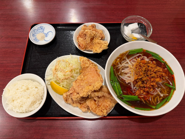 「若鶏の唐揚げ定食1100円」@台湾料理 福千 長良店の写真