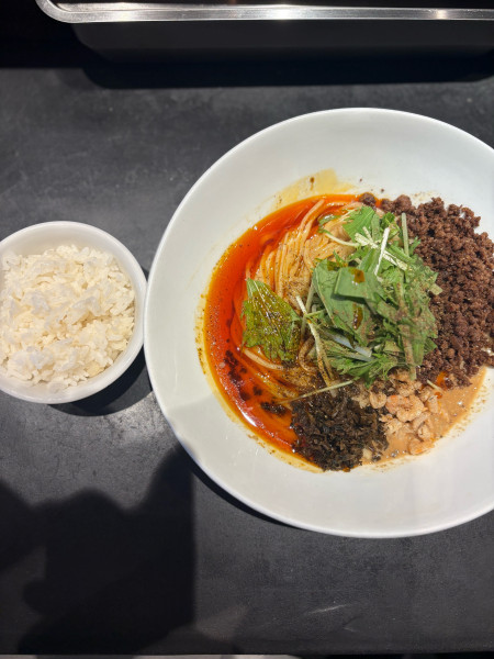 「汁なし担々麺小ライス」@タンタンタイガー 江戸川橋店の写真