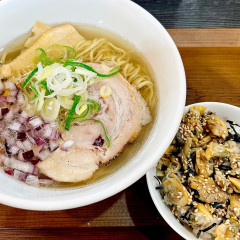 貝出汁らぁ麺 しらかしの写真