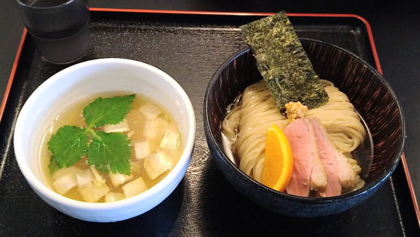 「鴨だし塩つけ麺」@麺堂にしき 西武新宿店の写真