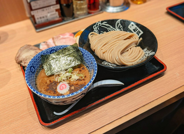 「特製濃厚つけ麺」@松戸富田製麺 ららぽーとTOKYO-BAY店の写真