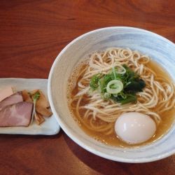 濃厚しもきた卵いりこそば