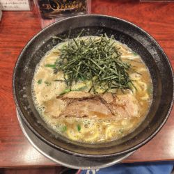濃厚魚介豚骨味噌ラーメン