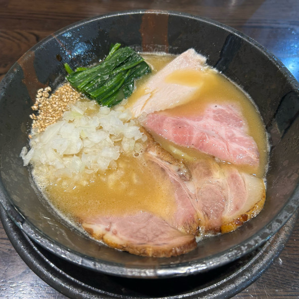 「鶏白湯醤油」@麺屋 時茂 西川口店の写真