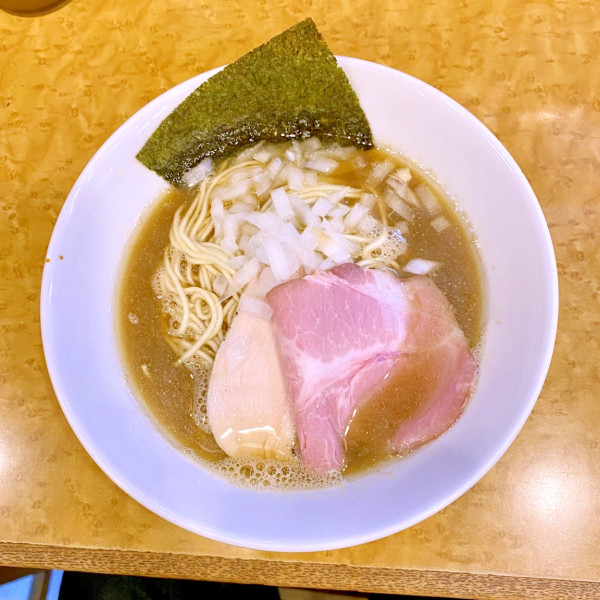 「純煮干しそば+鶏油和え玉。￥1400。」@中華そば 児ノ木の写真