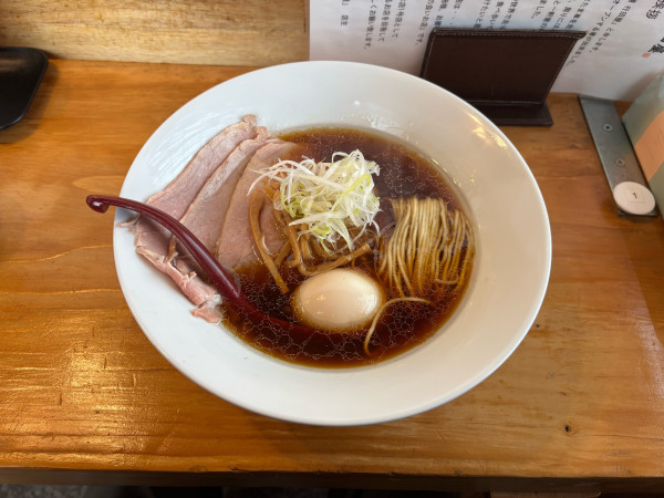 「特製醤油らぁ麺」@らぁ麺行田屋の写真