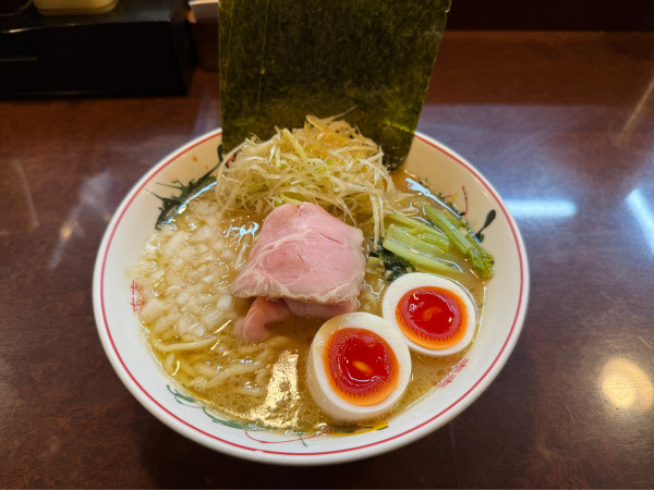 「豚骨醤油ラーメン」@こいけのいえけいの写真