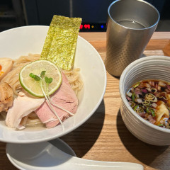 おダシと銀しゃり 中華そば二兎の画像