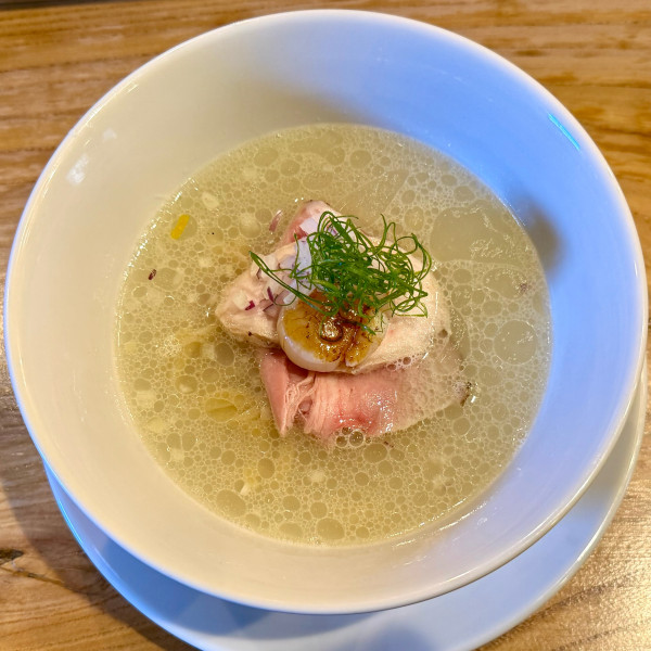 「北海道帆立の塩（手揉み麺）¥1,100」@中華そば 先崎の写真