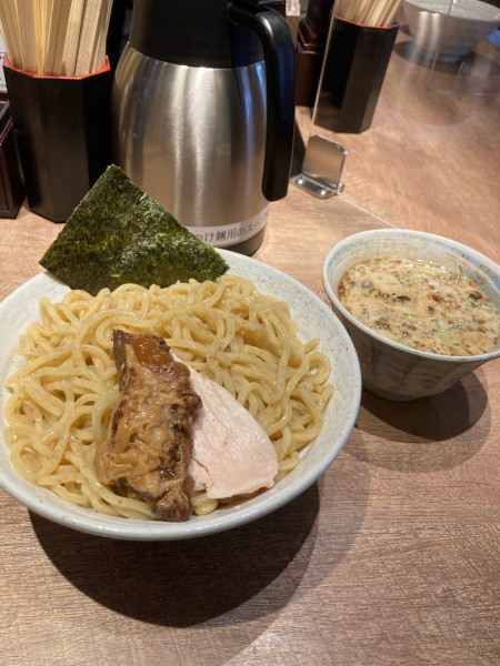 「つけ麺・特盛800g（１２００円）」@らーめん 会 神戸本店の写真