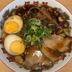 背脂黒醤油ラーメン