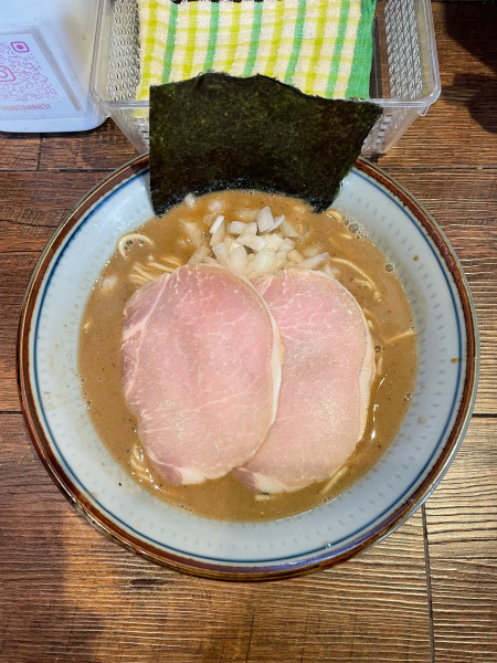 「ラーメン　醤油(1100円)」@Yokohama Noodles KONISHI -524-の写真