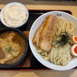 丸和つけ麺1050円＋味玉150円＋ごはん中150円