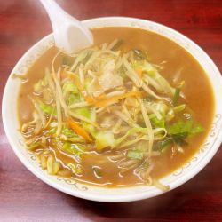 味噌ラーメン　800円