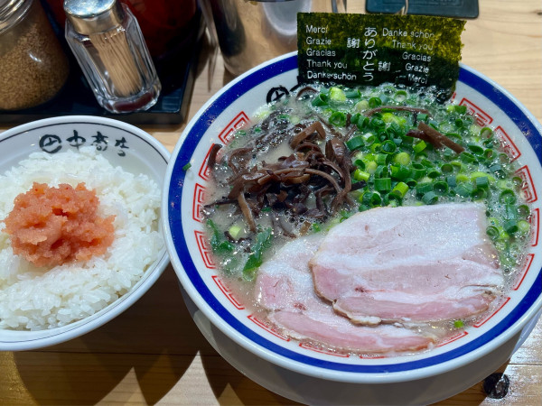 「ねぎらーめん+明太子ごはん+替玉」@博多長浜らーめん 田中商店の写真