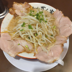 ラーメン 万人家 大学前店の画像