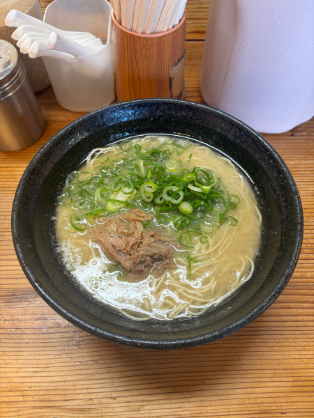 「ラーメン」@五号線沿いの元祖長浜ラーメンの写真