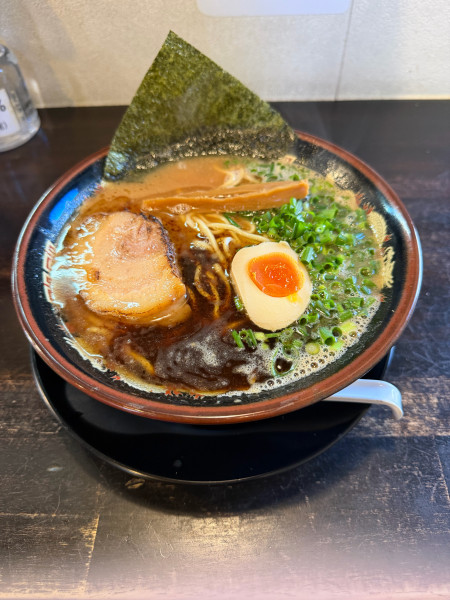 「豚骨香味らーめん 840円」@ふぅふぅ亭の写真