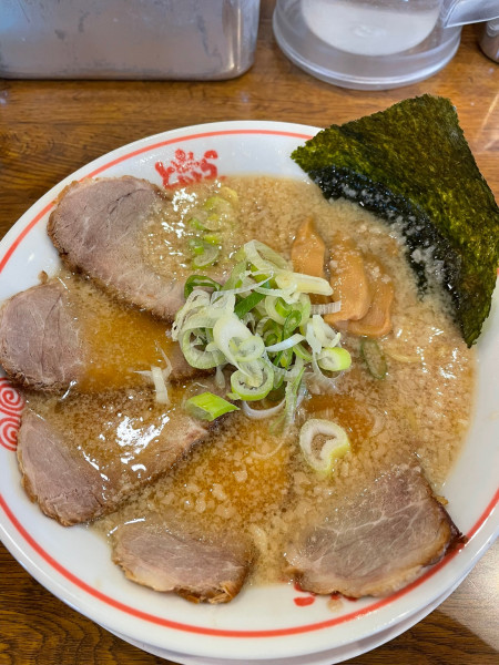 「こってり醤油チャーシュー」@東京とんこつ とんとら 狭山入曽店の写真