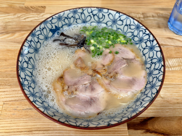 「らぁめん（半チャーハンセット）」@らぁめん 福楽の写真