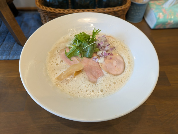「「鶏白湯」900円」@麺麺麺の写真