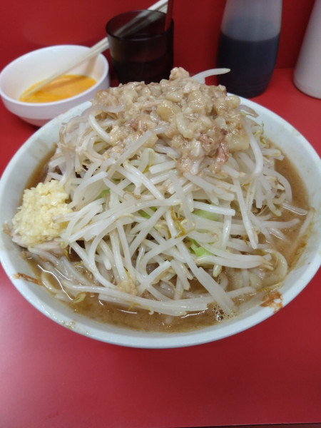 「小（ニンニクアブラ）」@ラーメン二郎 一橋学園店の写真