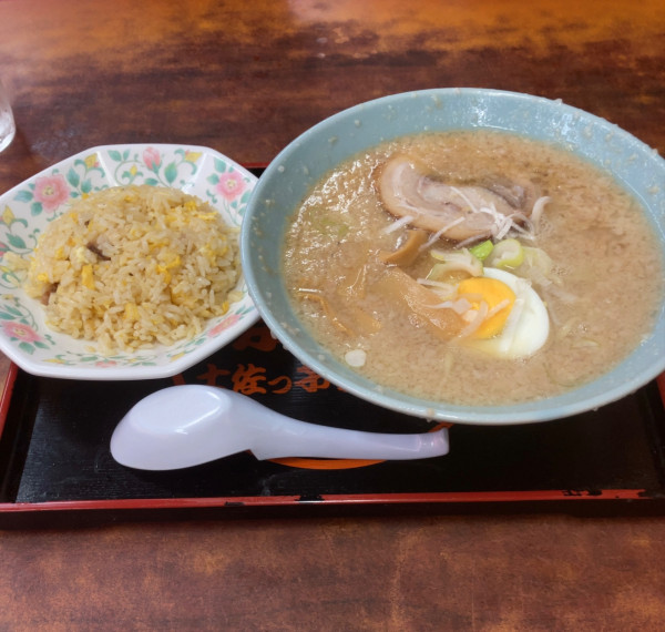「半チャーハンセット　1300円」@環七土佐っ子ラーメン 池袋店の写真