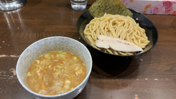 「鶏つけ麺醤油中盛1080円」@鶏々 TORIDORIの写真