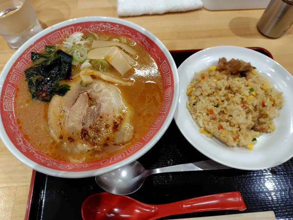 「味噌ラーメンAセット」@めん六や 近江八幡店の写真