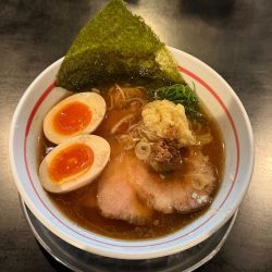 100食限定！生姜醤油らーめん850+味玉150円