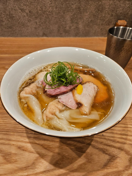 「特製白醤油」@らぁめん鴇の写真