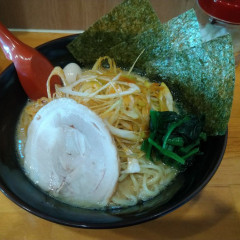 横浜家系ラーメン 赤家 上板橋店の画像