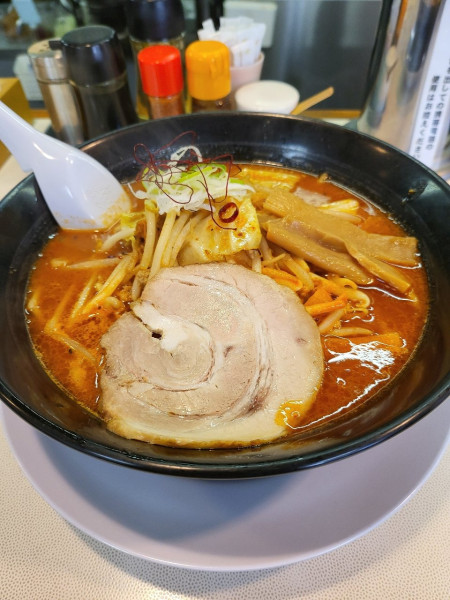 「味噌Red【２辛】」@麺や てっちんの写真