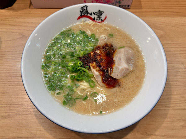 「らーめん」@らーめん屋 鳳凛 榎田店の写真