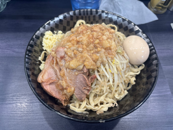 「つけ麺1250円・味玉150円」@オリバーヌードルの写真