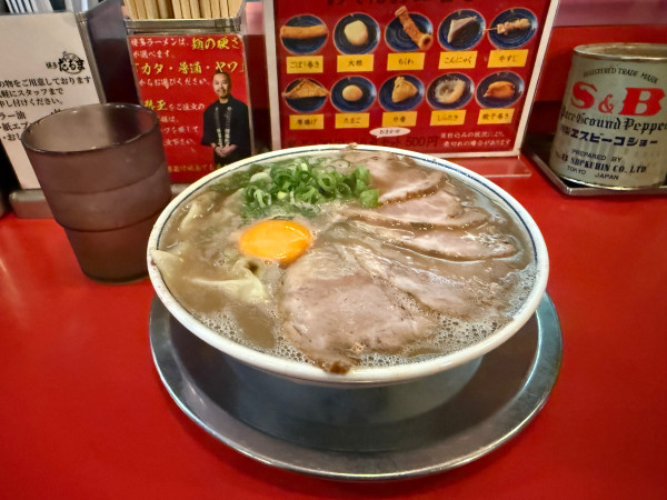 「月見ラーメン」@博多だるま 総本店の写真