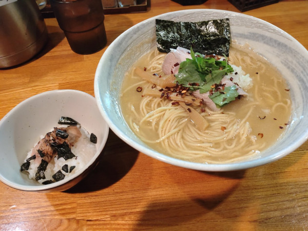 「限定　真鯛と上州地鶏の煮干しそば中盛」@麺屋 ひな多の写真