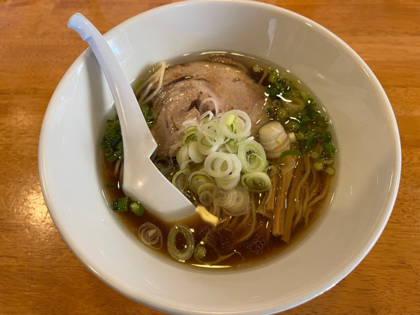 「朝中華＋替玉×3」@ラーメン月輪の写真