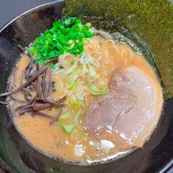 茨城豚骨　まる　ノーマル（960円）