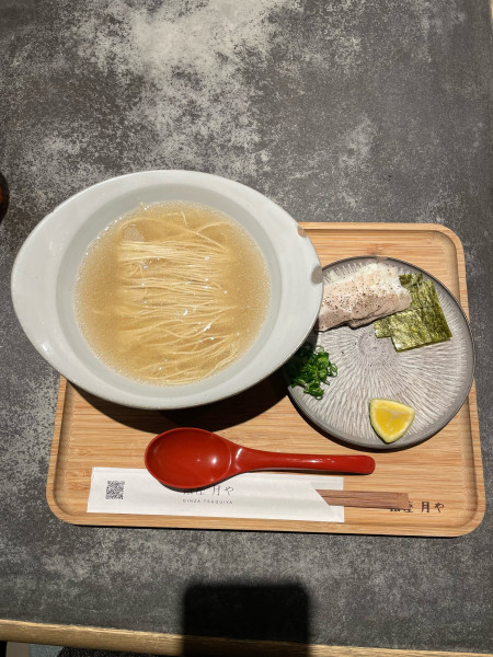 「クリア豚骨(1320円)」@銀座 月やの写真