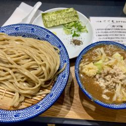 二郎つけ麺 大盛　1089円(大盛無料)