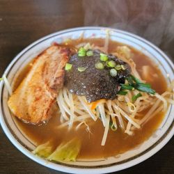 ブラックラーメン