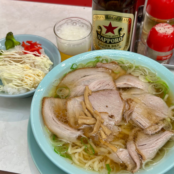 「中華そば＋瓶ビール＋無料めし」@なぎちゃんラーメン  浅草橋駅前店の写真