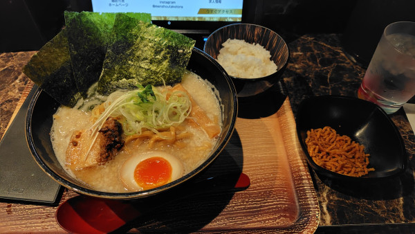 「裏竹虎とライス1500円くらい」@麺匠 竹虎 新宿店の写真
