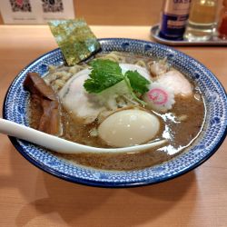 味玉濃厚魚介中華そば¥990