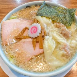 ワンタン麺 1,080円＋背脂50円