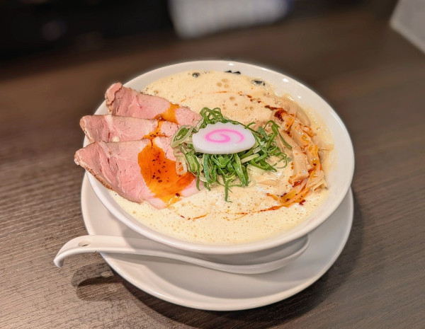 「豆乳担々鶏そば【限定】」@鶏そば 啜る 岐阜可児店の写真