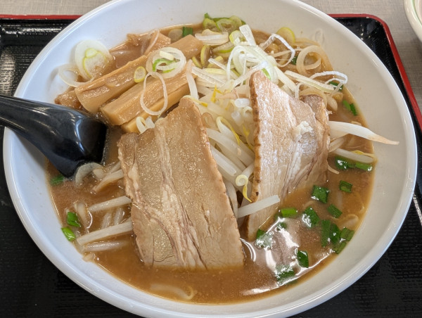「喜多方味噌ラーメン」@中郷サービスエリア 上り スナックコーナーの写真